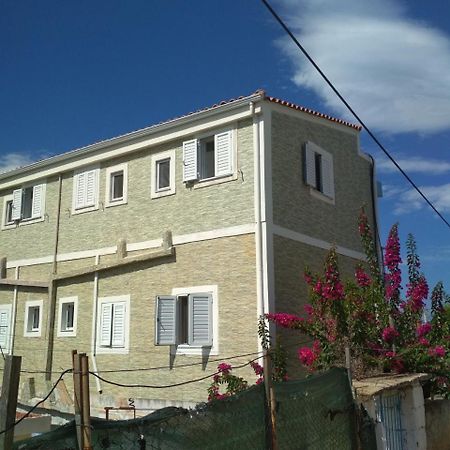 Bella Vista Hotel Himare Exterior foto
