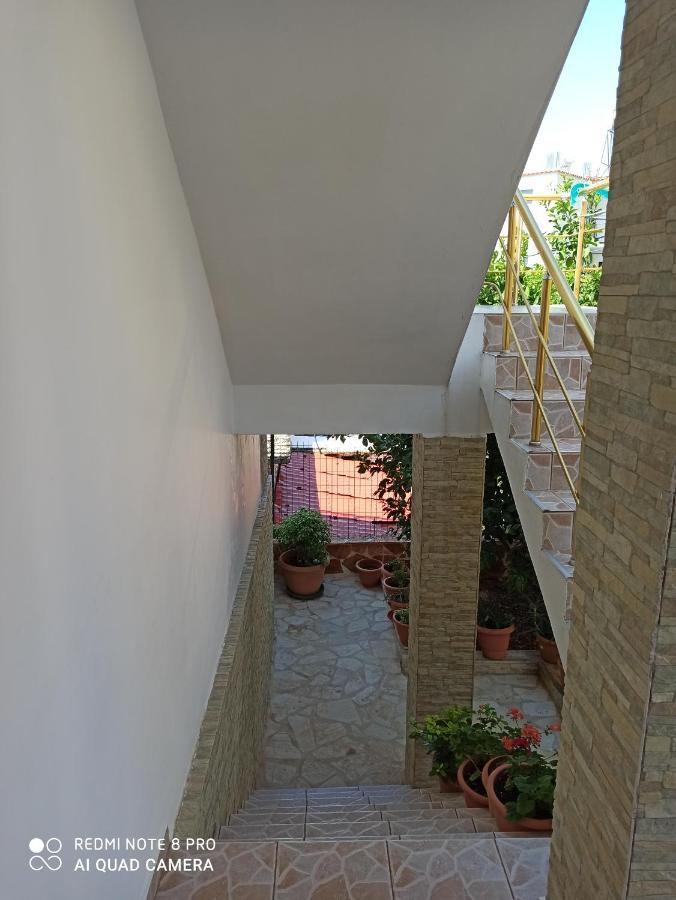 Bella Vista Hotel Himare Exterior foto