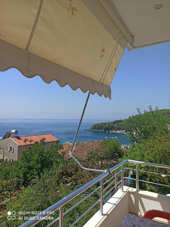 Bella Vista Hotel Himare Exterior foto