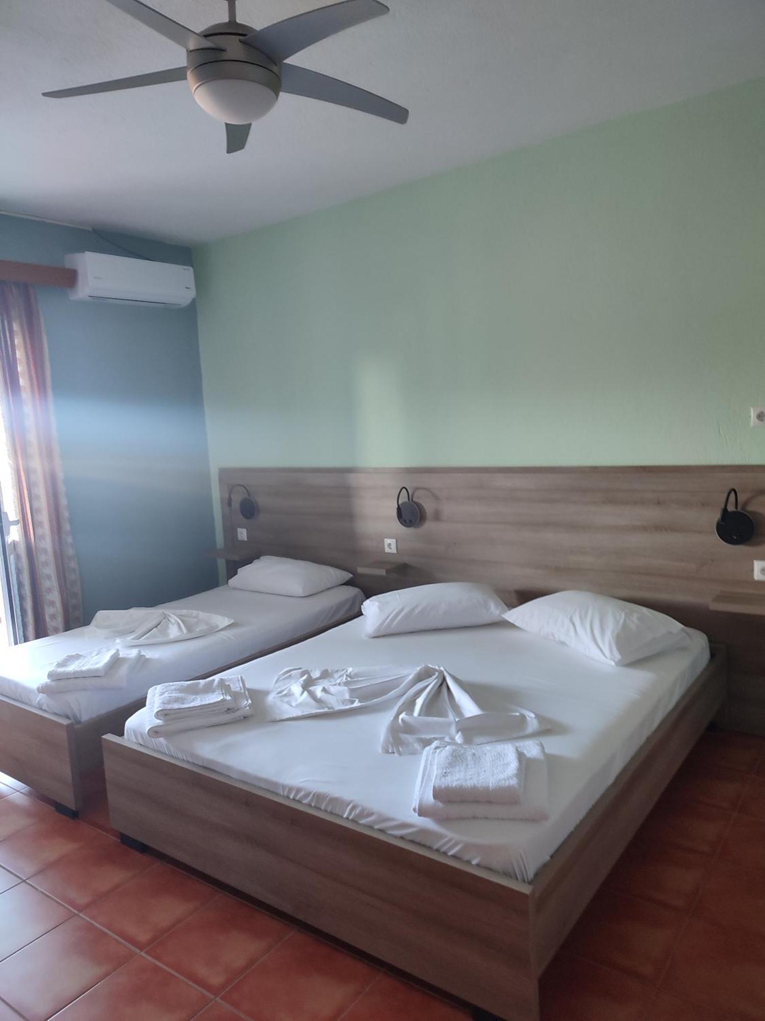 Bella Vista Hotel Himare Cameră foto