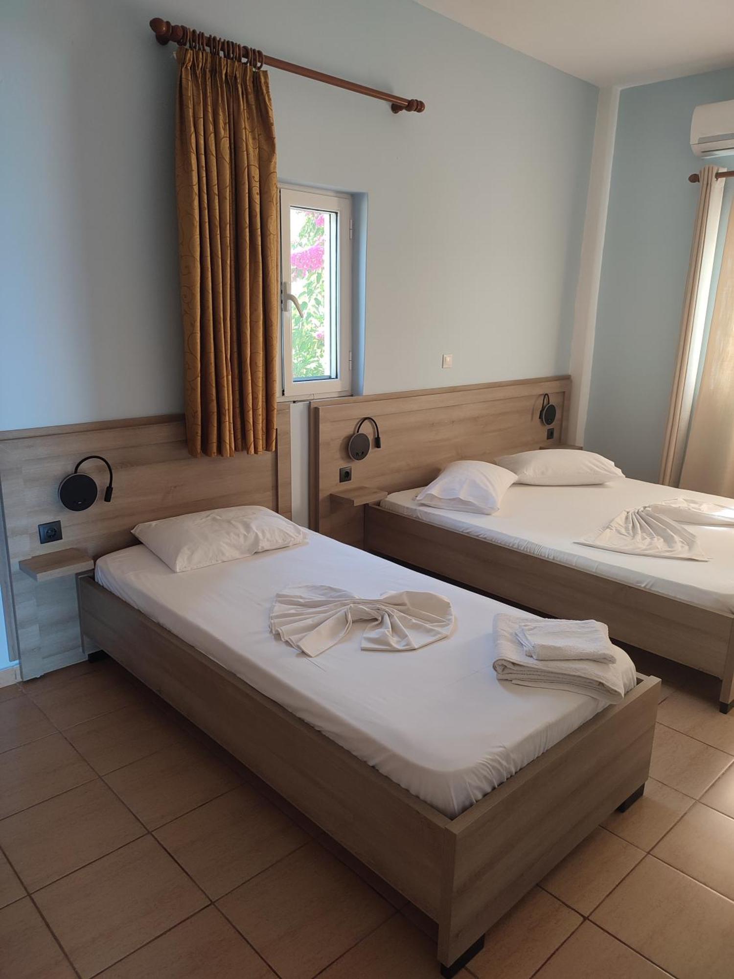 Bella Vista Hotel Himare Exterior foto