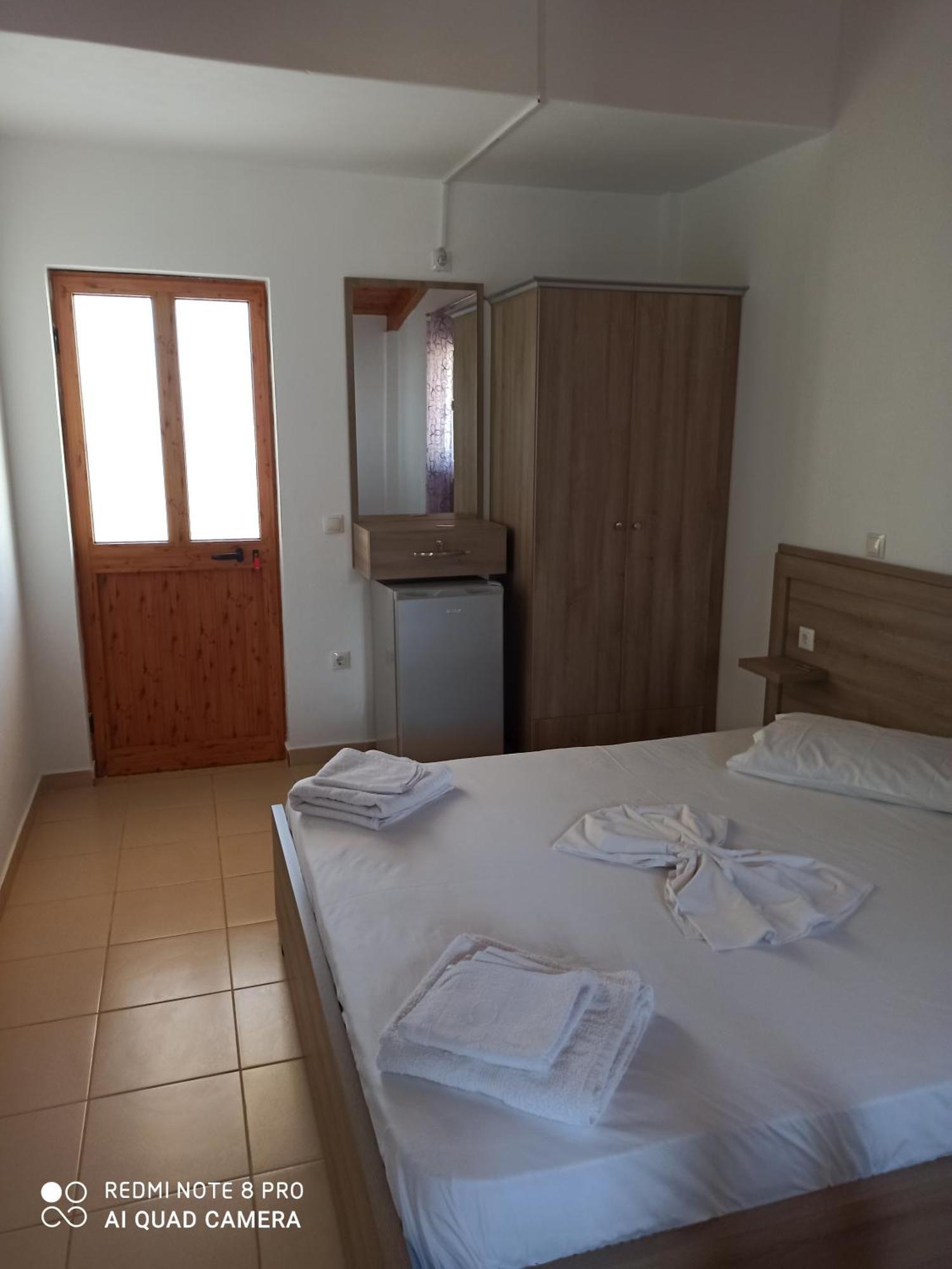 Bella Vista Hotel Himare Cameră foto